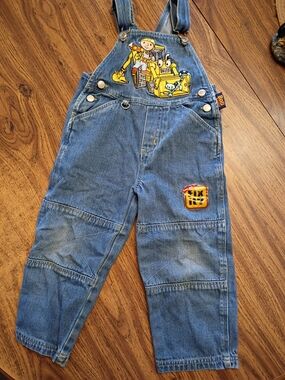 👷Vintage Bob the Builder 3T Embroidered Denim Overalls